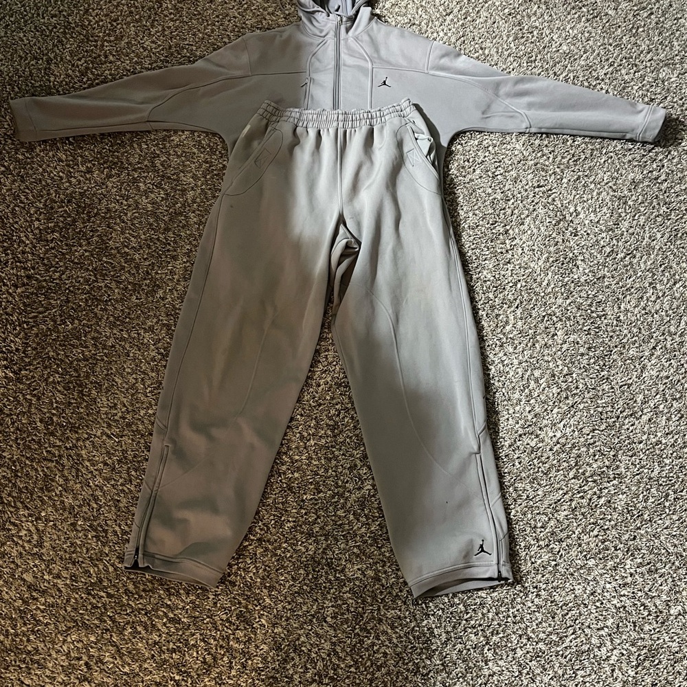 Jordan Gray Full-Zip Hoodie & Joggers Set